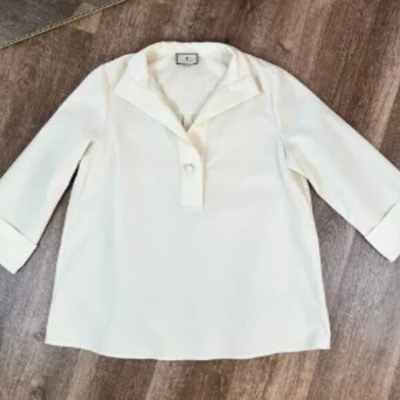 Tuckernuck beige Poplin Thick Blouse Faux Pearl Bar Sleeves and Collar - Picture 1 of 7
